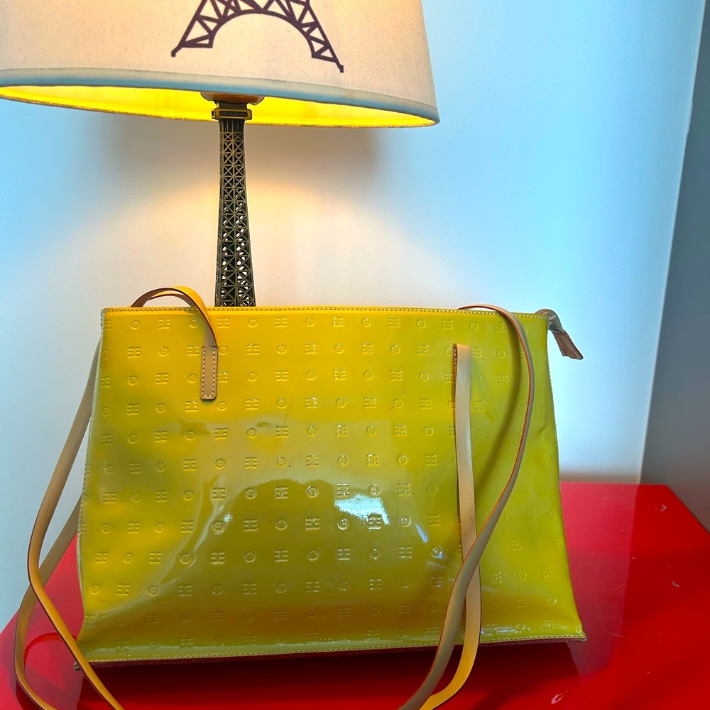 Arcadia Beige Tan Patent Leather Purse, Made in Italy. Rare find!